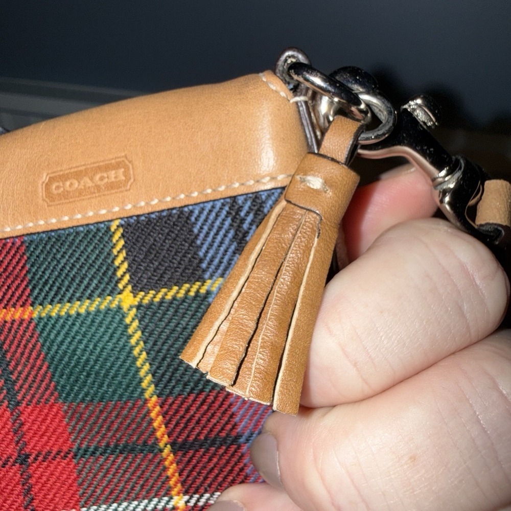 Vintage Coach Plaid Wool Turnlock Top Handle Phone Bag Pouch Bag Charm Tassel - Picture 8 of 14